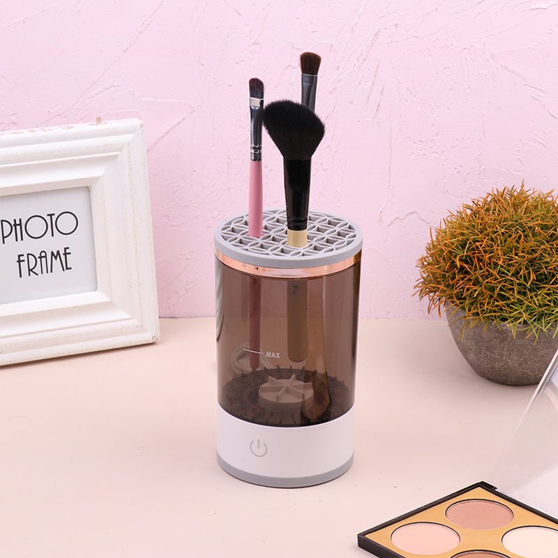 Women Eye Shadow Brush Cleaning Tool Portable Electric Makeup Brush Cleaner Machine With USB Charging Automatic Cosmetic Brush - Expo GGrey and whiteUSB0